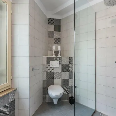 Apartment Center Exclusive