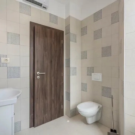 Center Exclusive Apartment