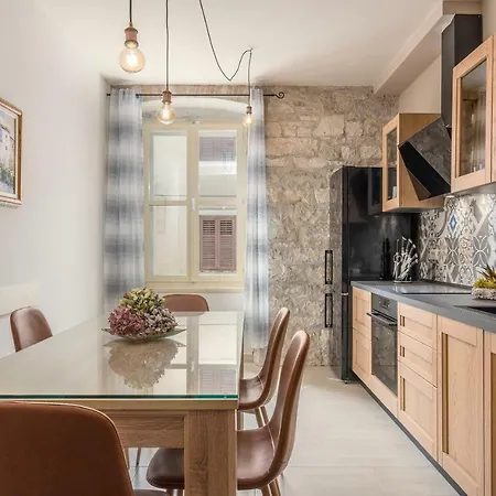 Apartment Center Exclusive Porec